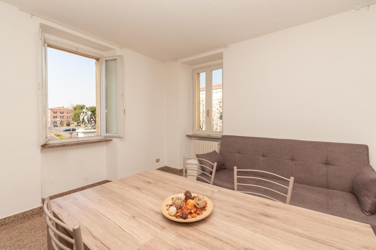 Appartamento Piazza Garibaldi - F&L Apartment Brescia Exterior photo