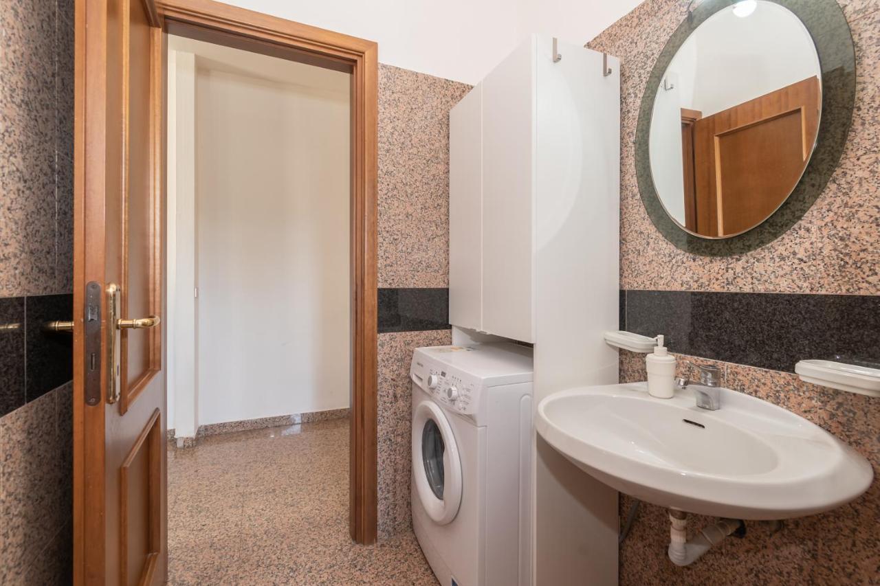 Appartamento Piazza Garibaldi - F&L Apartment Brescia Exterior photo