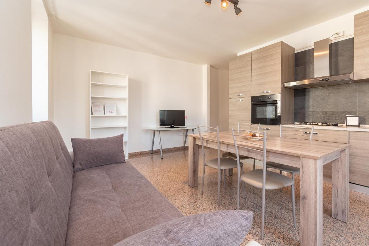 Appartamento Piazza Garibaldi - F&L Apartment Brescia Exterior photo