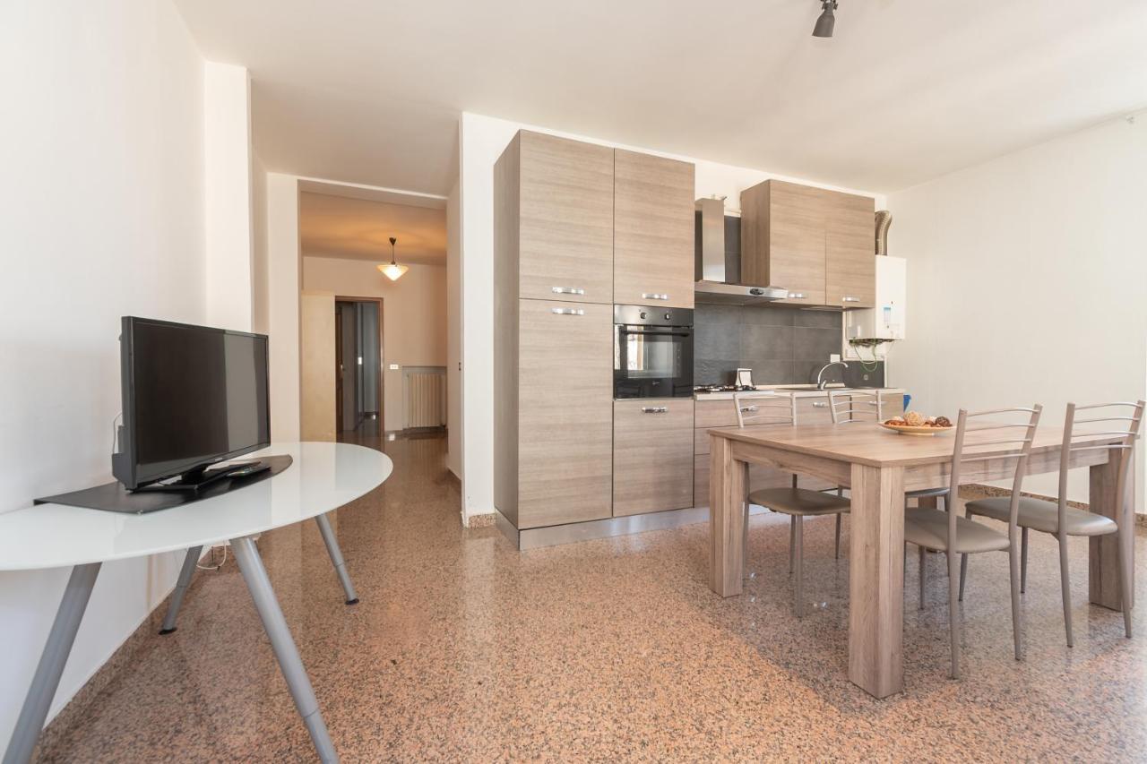 Appartamento Piazza Garibaldi - F&L Apartment Brescia Exterior photo